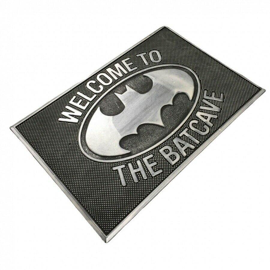 Batman: Welcome to the Batcave Fußmatte aus Gummi rutschfeste Türmatte 60x40cm - Bobbis Store Hunde